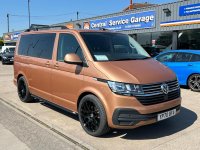 VOLKSWAGEN TRANSPORTER SHUTTLE