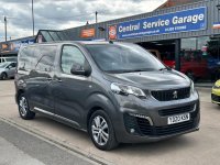 PEUGEOT TRAVELLER