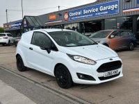 FORD FIESTA VAN