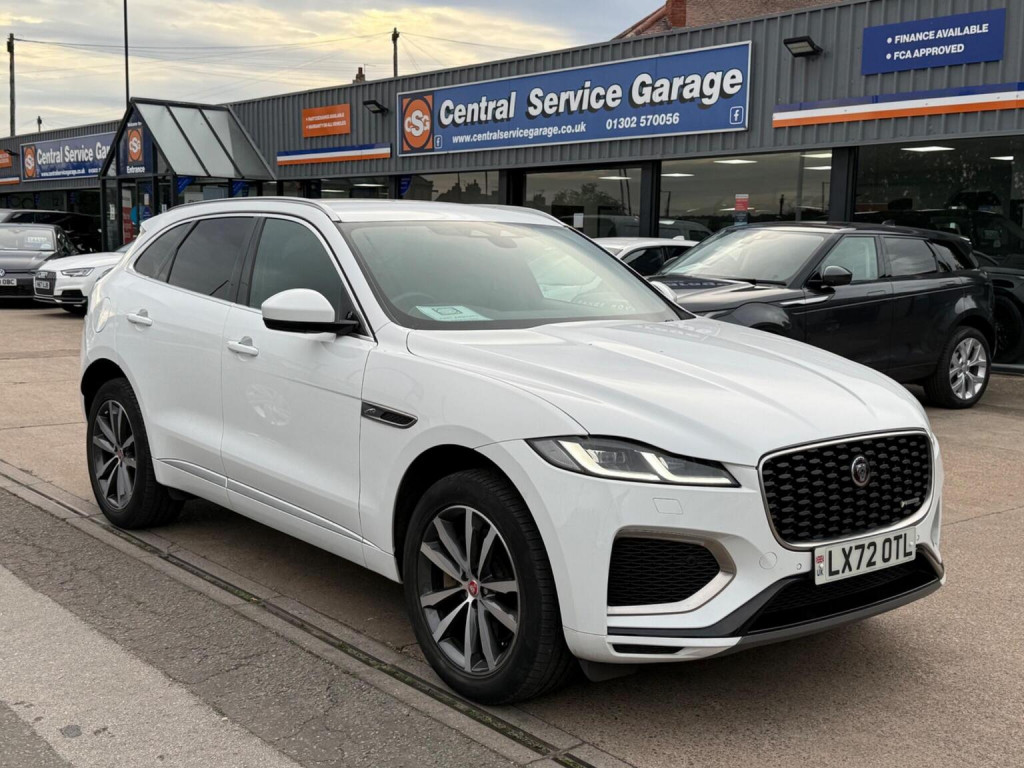 Jaguar F-Pace